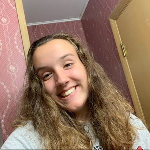 Meet your Posher, Ida